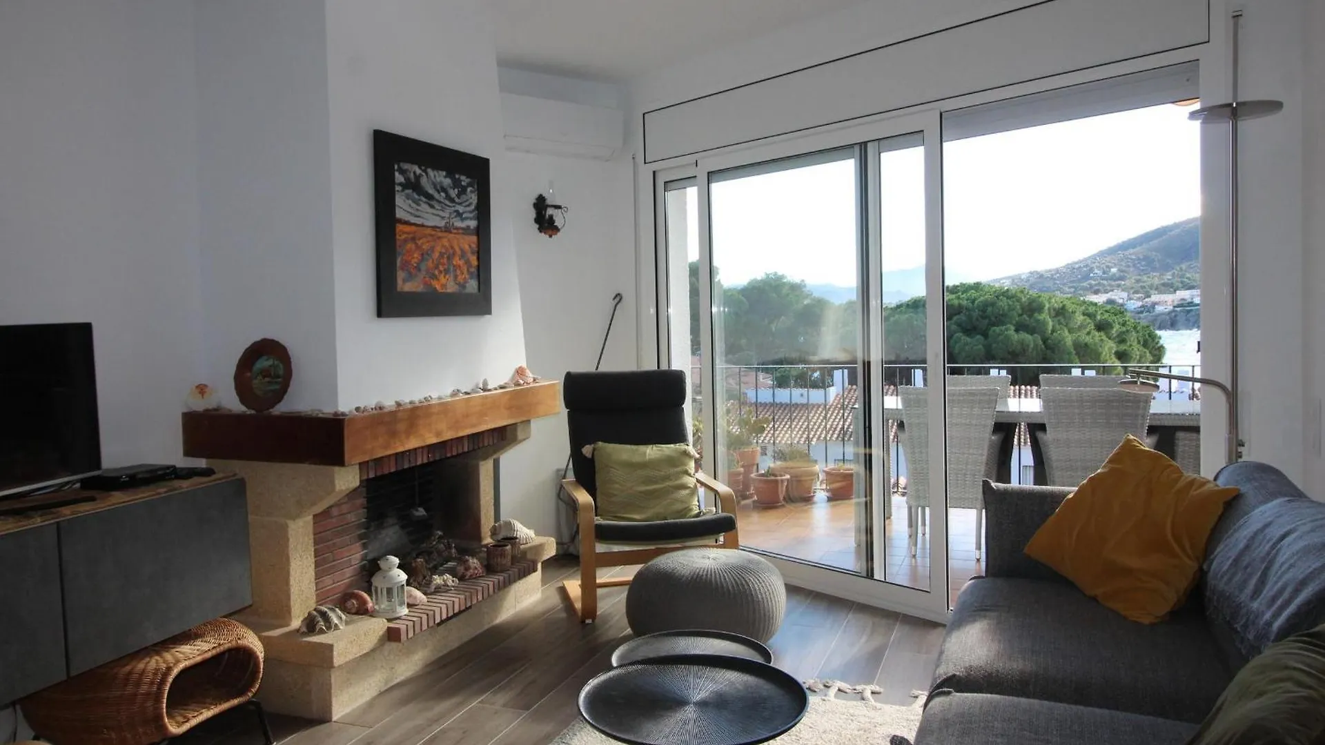 Farella Parc II 1-D - Apartamento Practico Y Acogedor Situado En La Farella يانكا